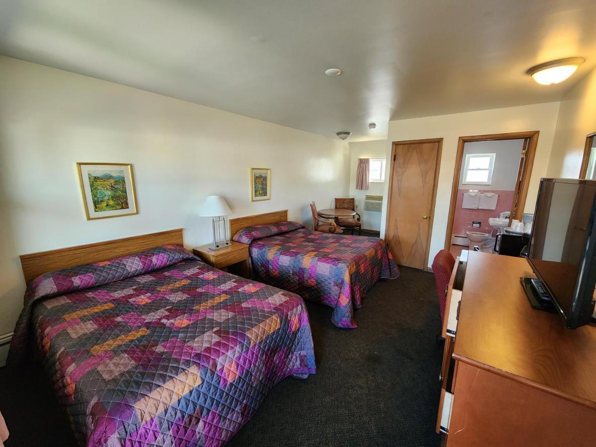Riviera Motel Erie Exterior photo